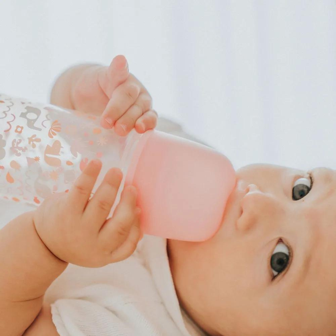 Medium Flow Baby Bottle with Physiological Teat - 270 ml - Pink