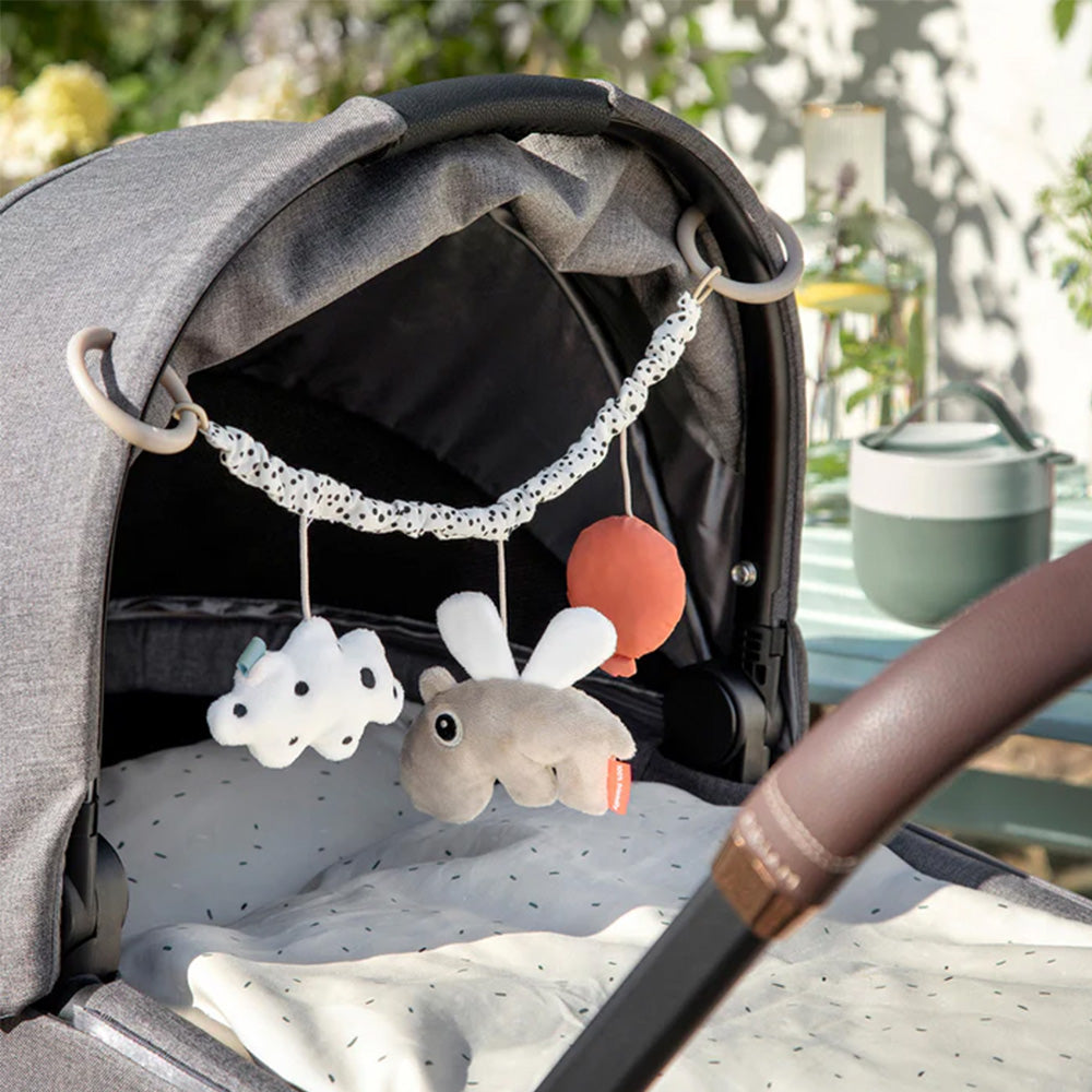 Cadena de Juguetes Happy Clouds - Arena | Done by deer