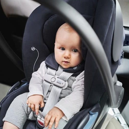 Dispositivo SensorSafe™ – Clip de pecho para sillas nido CYBEX | CYBEX
