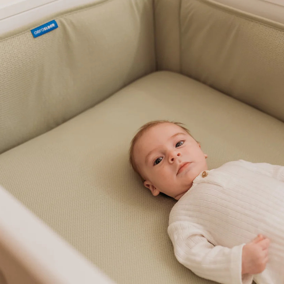 Protector de Cuna - Verde Oliva | AeroSleep