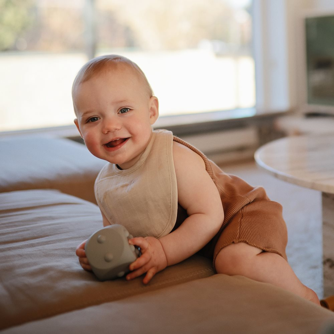 Pack 2 Baberos de Muselina - Tan/Fog | Mushie