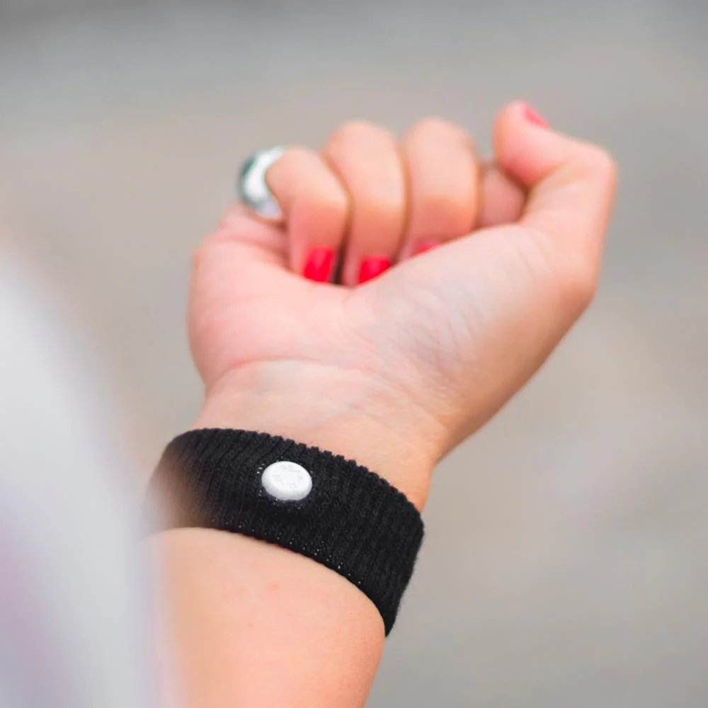 Anti-dizziness bracelet for adults