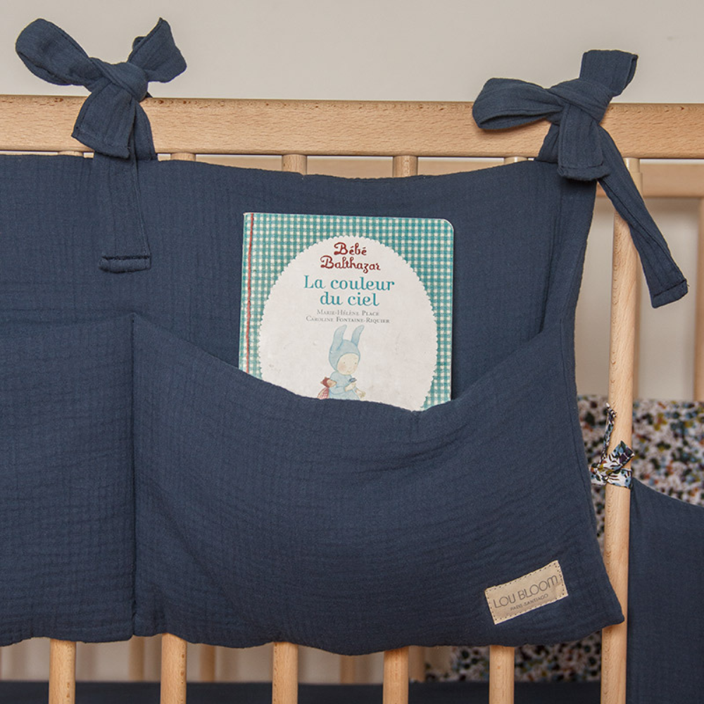 Organizador de Cuna de Muselina de Algodón Orgánico - Azul Marino | LOU BLOOM