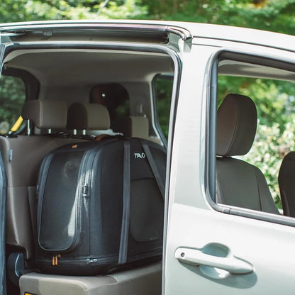 Transportador de Viaje para Mascotas Crispin™ con ISOFIX – Onyx | Tavo Pets