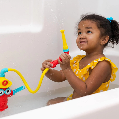 Juego de Baño Grifo Freddy Spray 'N' Sprinkle | Yookidoo
