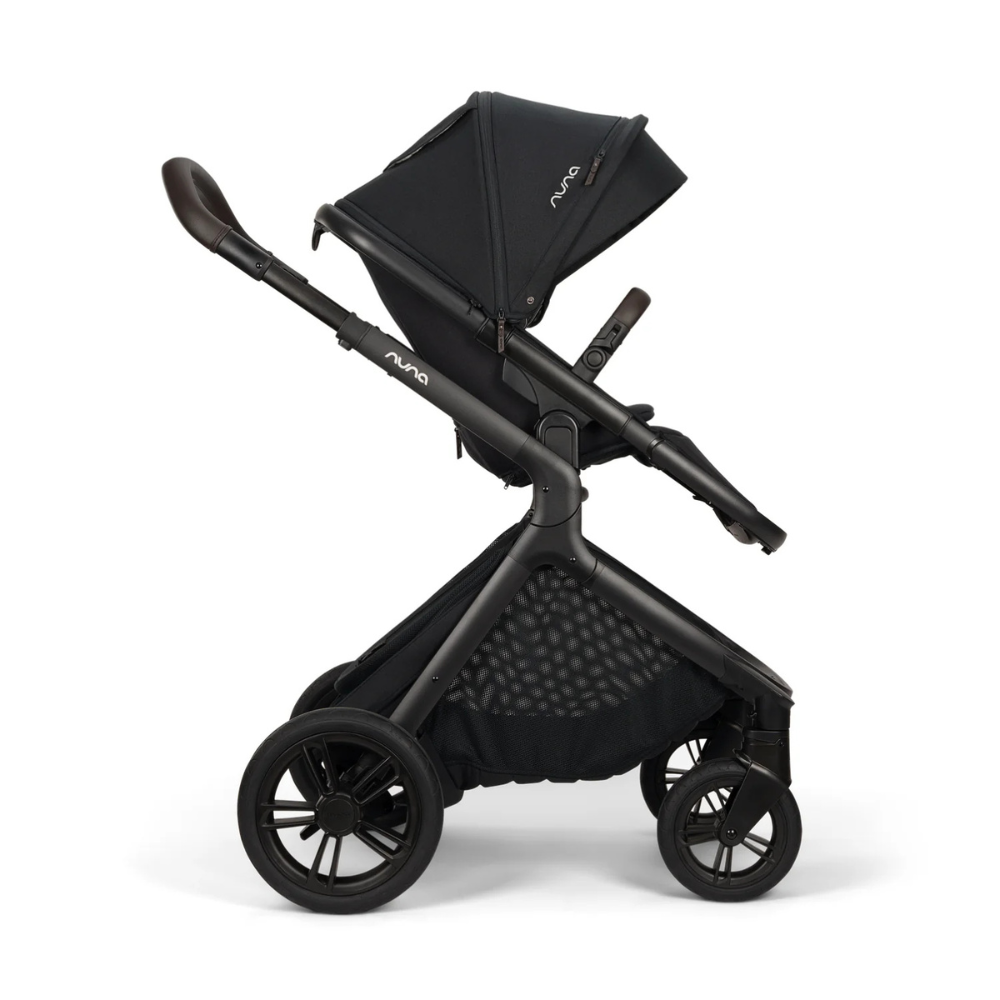 Coche de Paseo Demi™ Icon - Caviar | Nuna