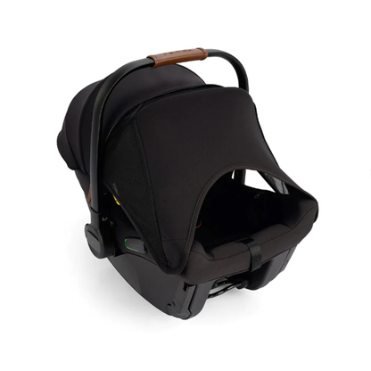 Silla de Auto Nido New Pipa™ Urbn - Caviar | Nuna