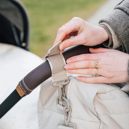 Bolso Maternal Acolchado con Mudador Portátil - Arena | Done by deer