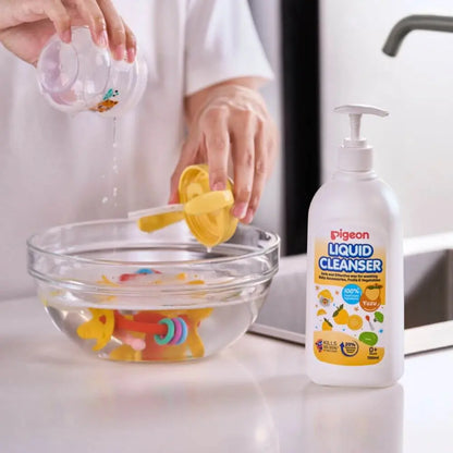 Limpiador de Mamaderas YUZU con Dosificador - 700ml | Pigeon