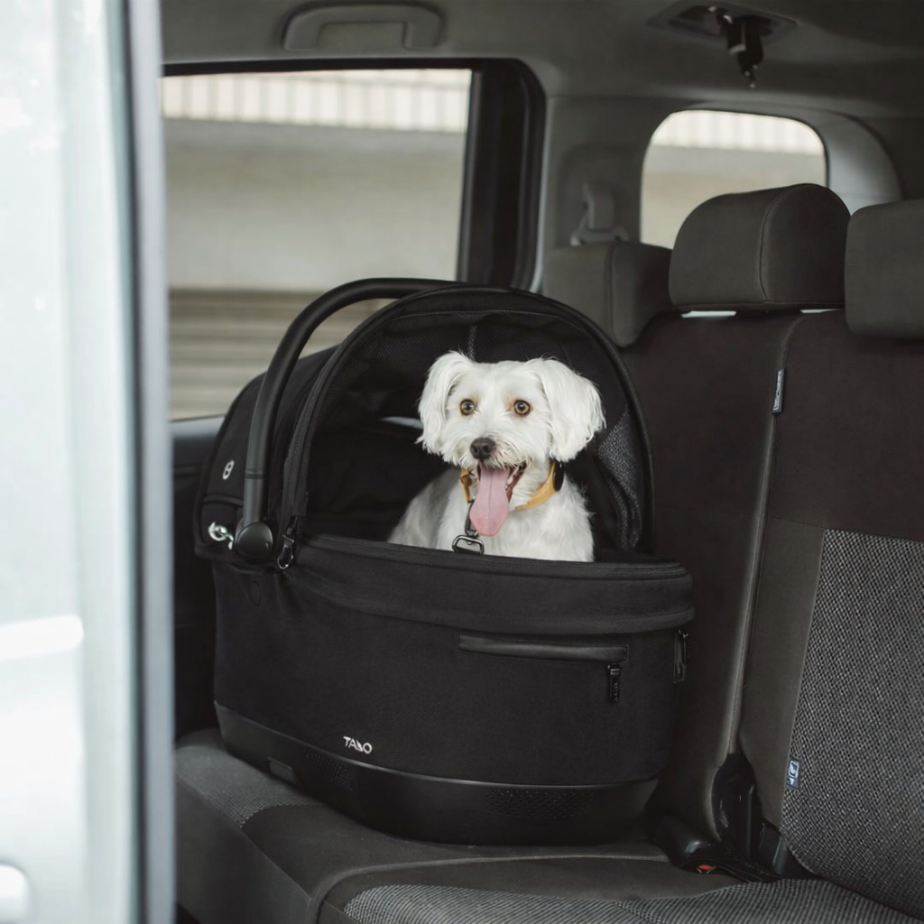 Silla de Auto para Mascotas Maeve™ iso - Tamaño 6x - Onyx | Tavo Pets