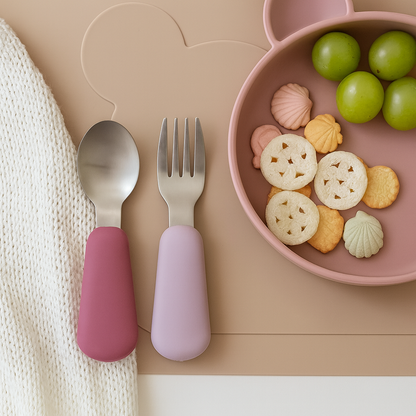 Set de Cuchara y Tenedor de Acero con Mango de Silicona - Lavanda | Mamás Mateas