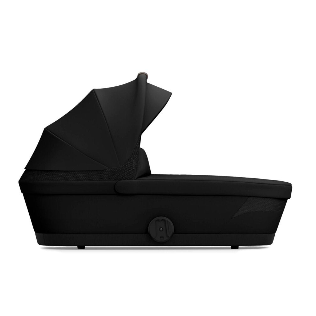 Moisés Melio Cot - Magic Black | CYBEX