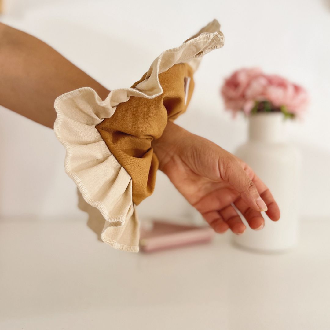 Collet Scrunchie - Lino Camel