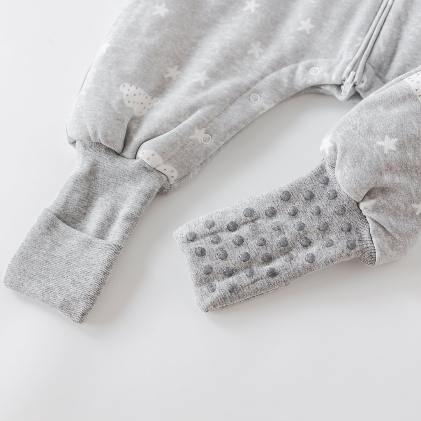 Saco de Dormir con Pies - Nubes - TOG 2.5 | Mamás Mateas