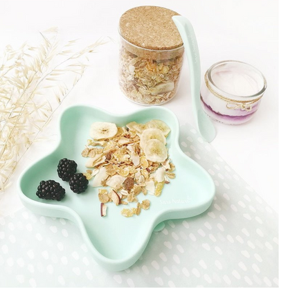 Plato de Silicona con Succión - Estrella | The Baby Nation