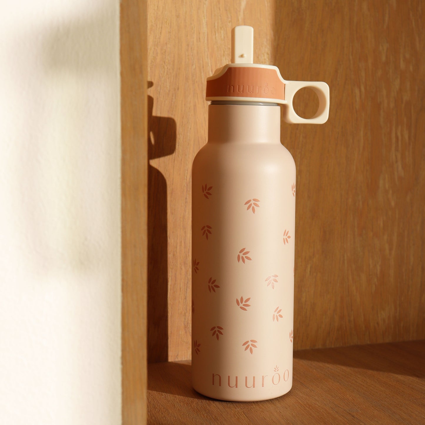 Botella Térmica 500ml Conrad - Hojas Rosadas | Nuuroo