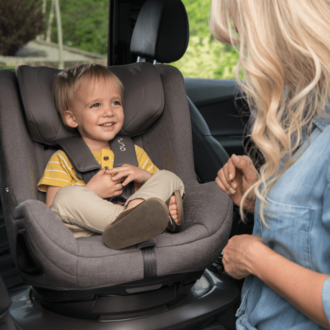 Silla de Auto Convertible Todl™ Next - Caviar