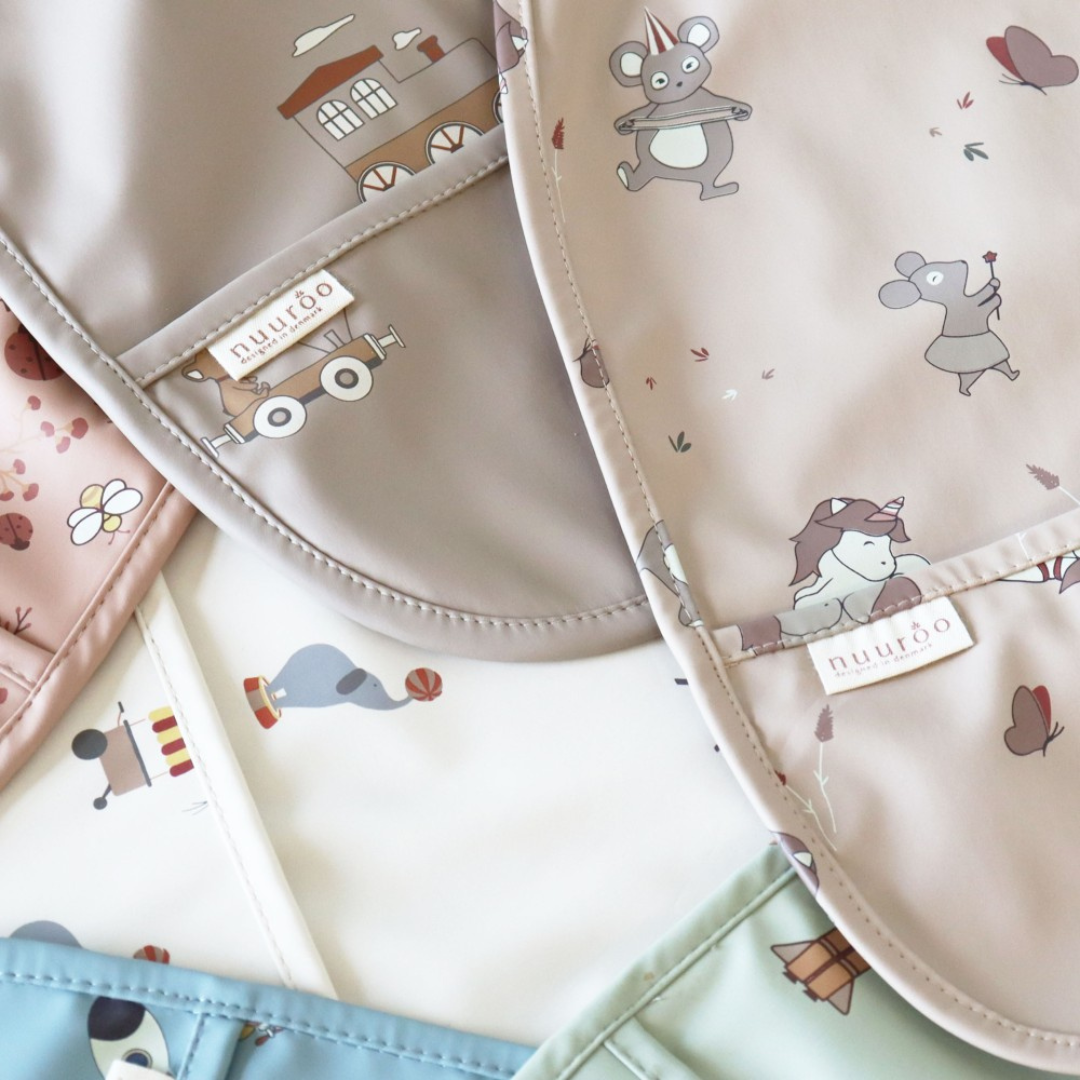 Babero Impermeable Ida - Verde Claro - Espacio | Nuuroo