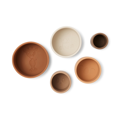 Torre Apilable de Silicona Vanja - Color Marrón | Nuuroo