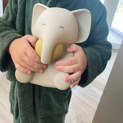 Lámpara de Silicona Elefante Sigge - Crema | Nuuroo