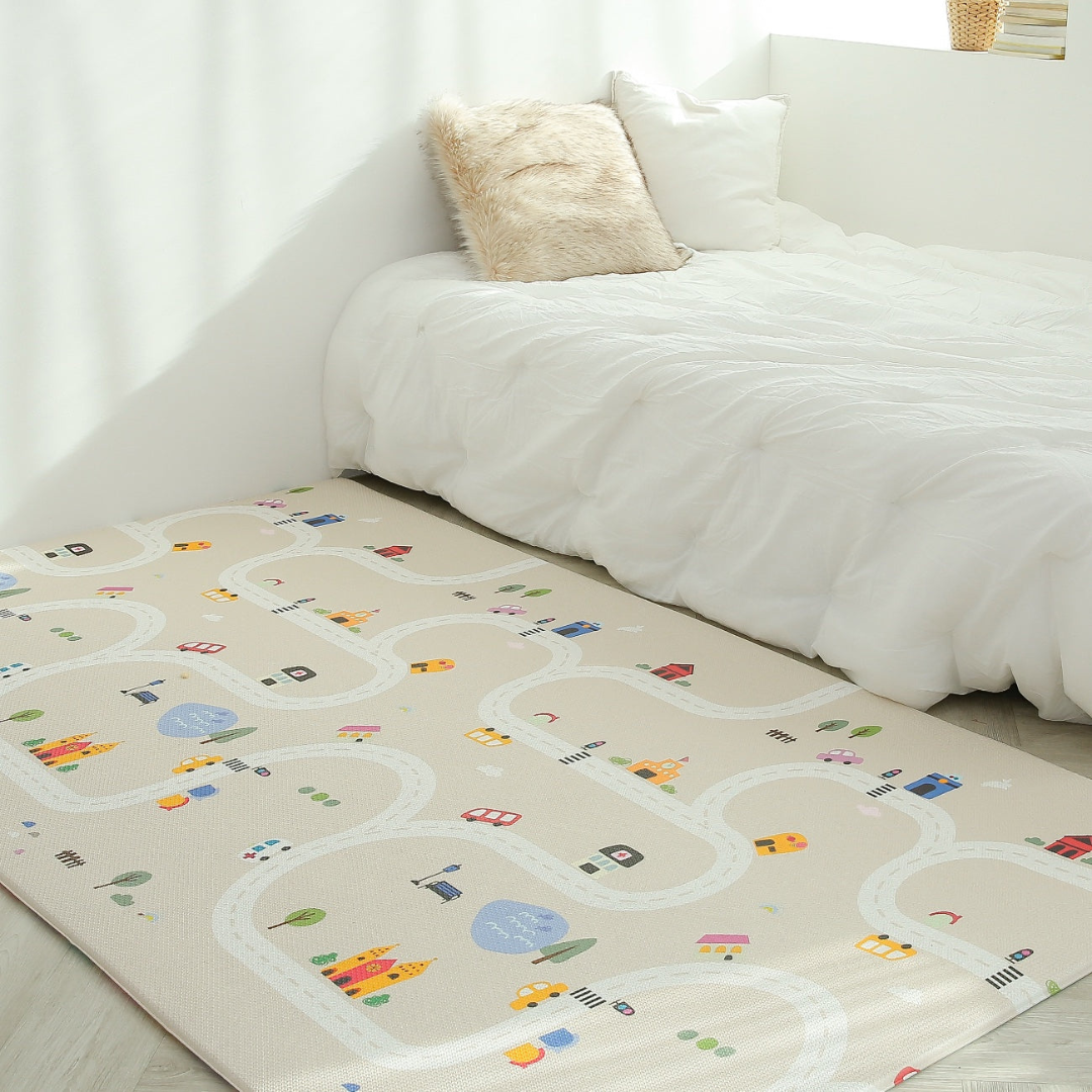 Reversible and shockproof play mat City