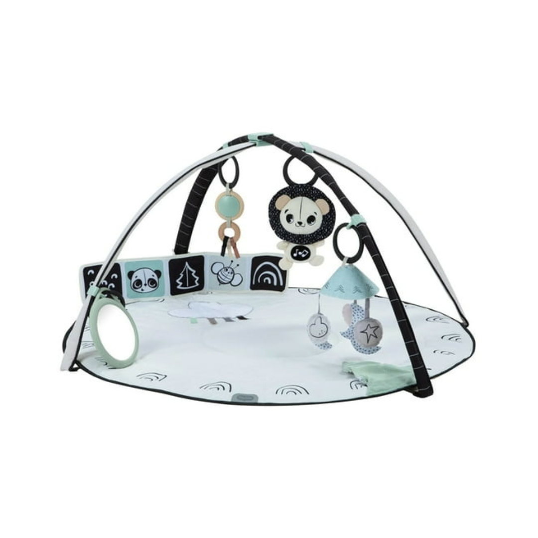 Gimnasio Black & White Decor | Tiny Love