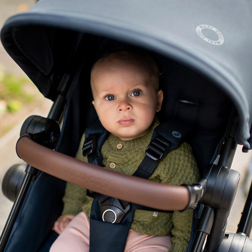 Coche Travel System Zelia 3 Essential - Graphite | Maxi Cosi