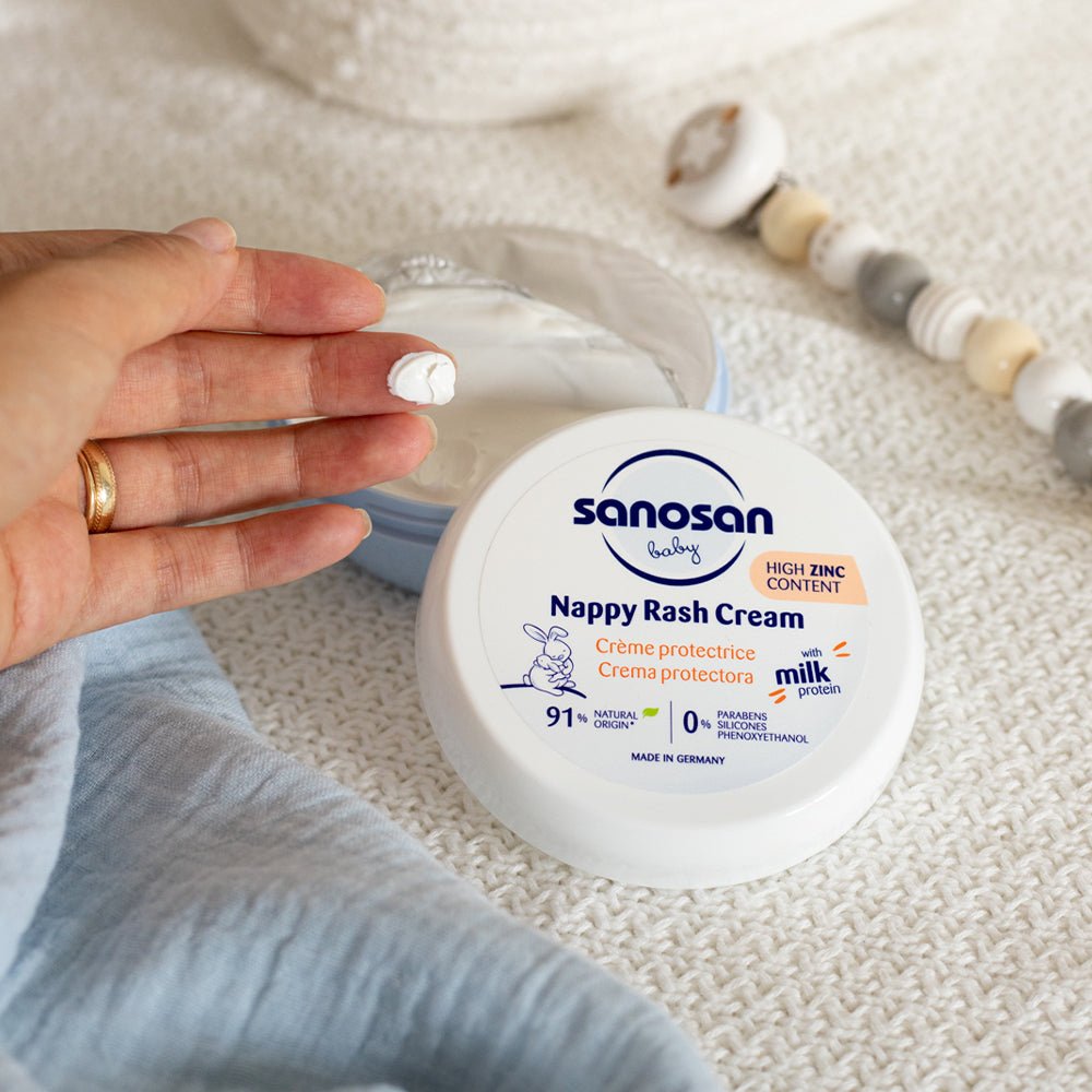 Crema de Pañal Protectora, regeneradora y anticoceduras Sanosan - Sanosan-MiniNuts expertos en coches y sillas de auto para bebé