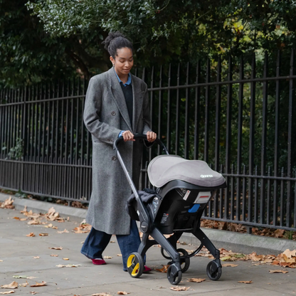 Silla Nido y Coche de Paseo 2 en 1 - Doona+ - Grey Hound