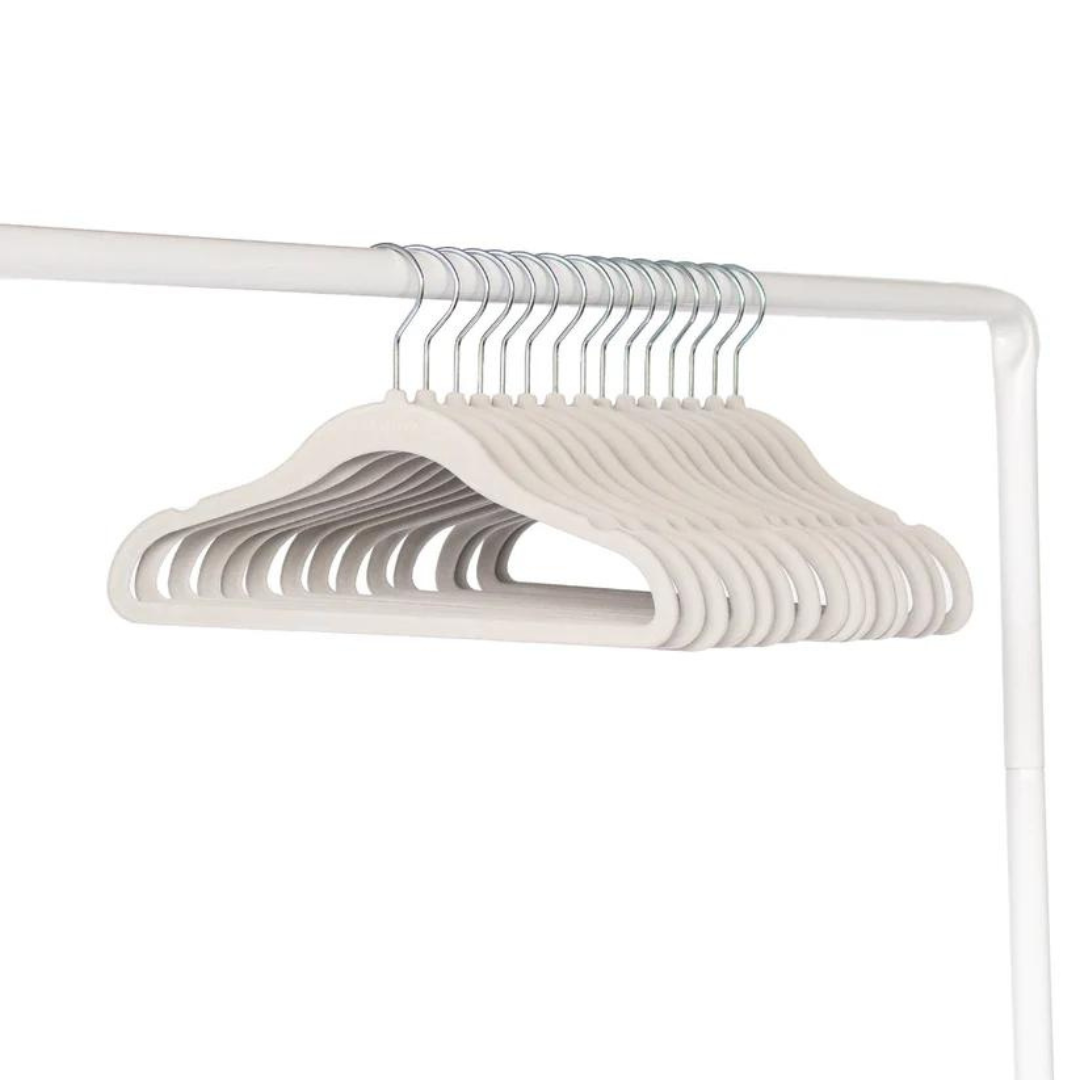 Set of 30 Non-Slip Velvet Hangers for Baby and Children's Clothes - Cream