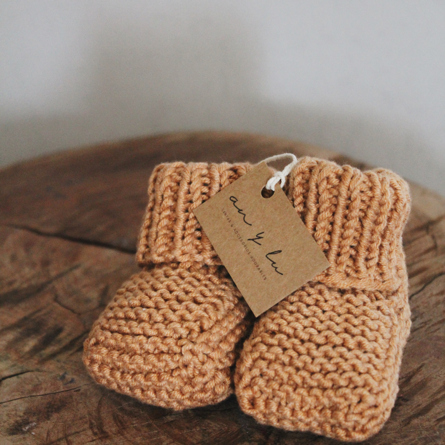 Knitted boot (0-6 months) - Raw