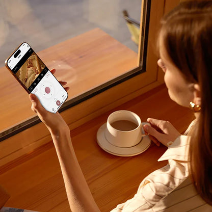 Monitor de bebé Wi - Fi con pantalla HD de 5" - MOMCOZY - Mini Nuts - Expertos en sillas de auto y coches de paseo