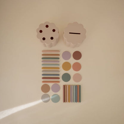 Juego de Clasificación de Monedas y Tubos | Mushie