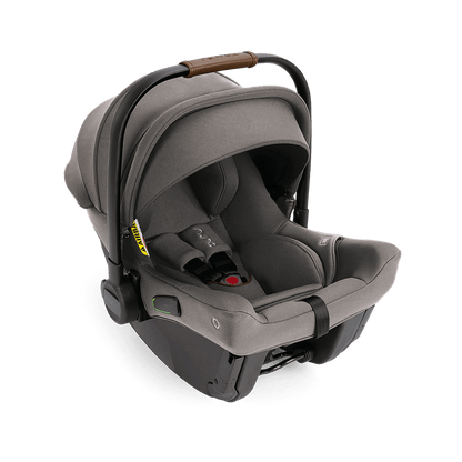 Silla de Auto Nido Pipa™ Urbn - Granite | Nuna