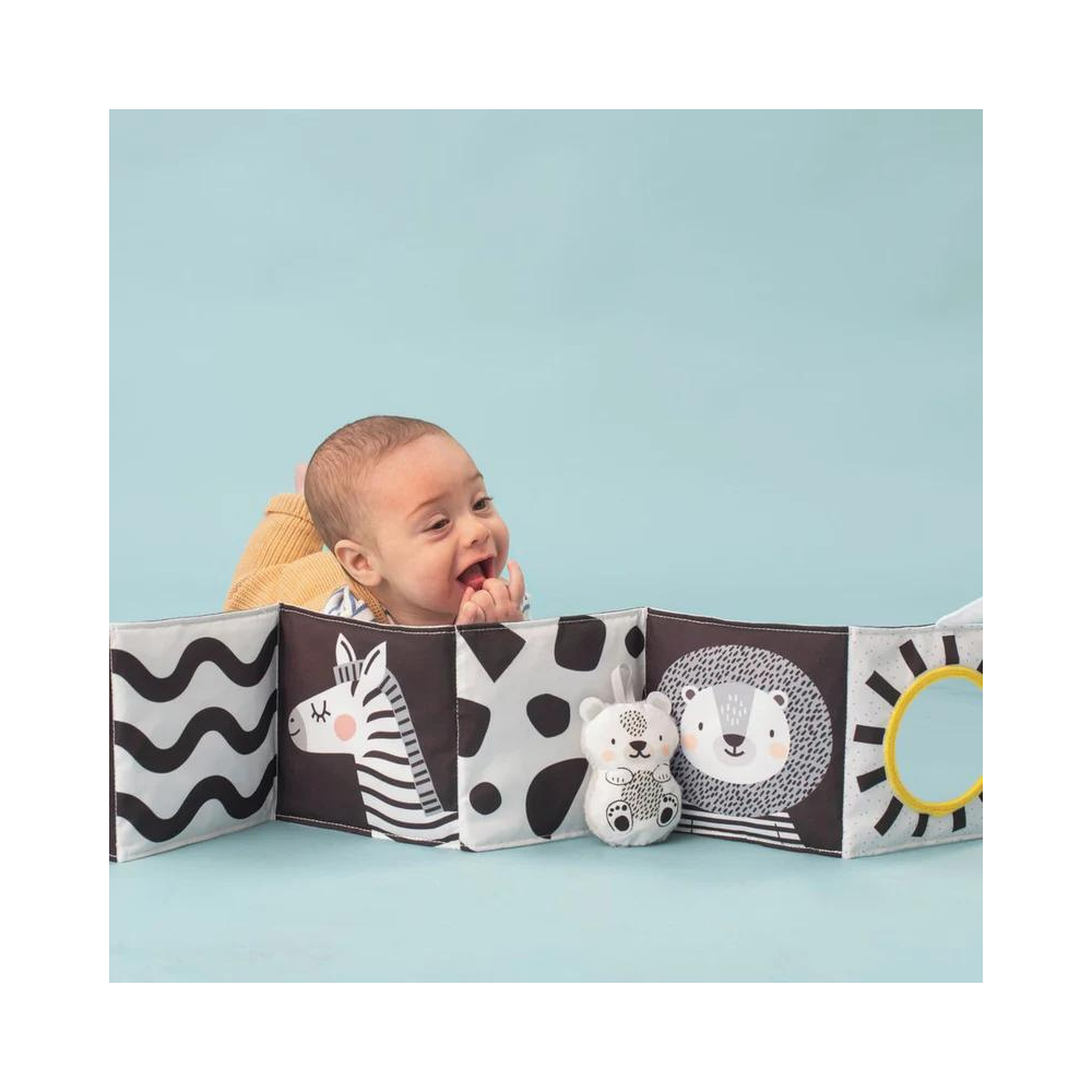 Tummy Time Savannah Black &amp; White Stimulation Book